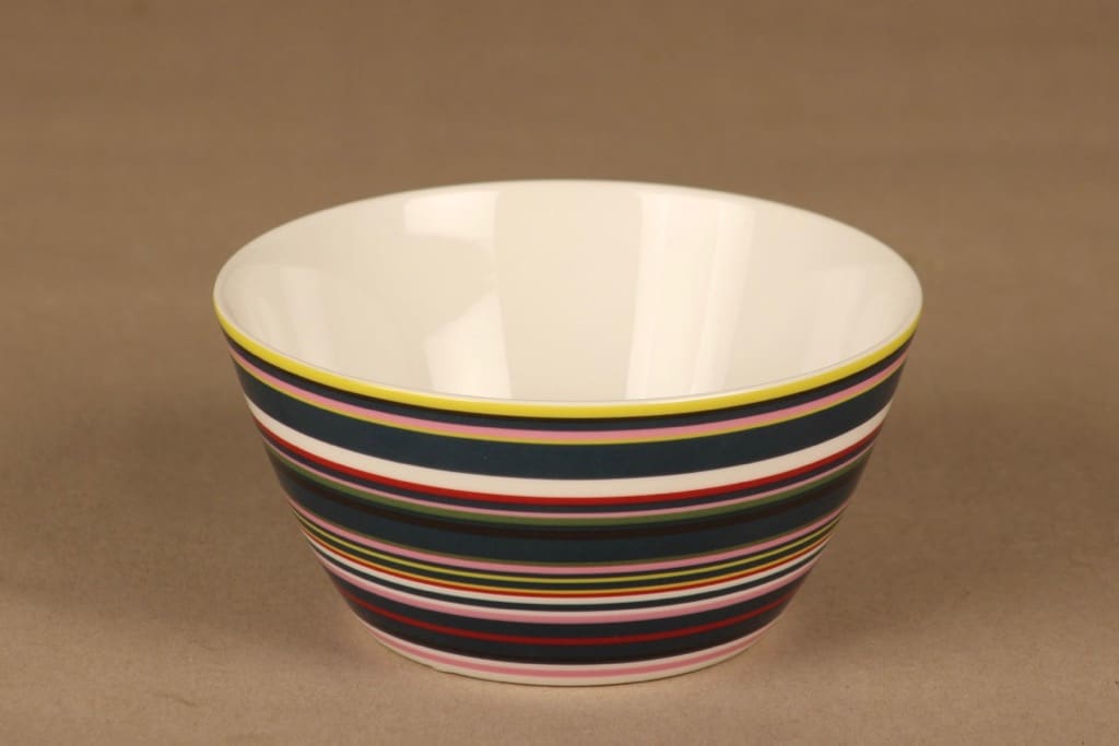 Iittala Origo kulho, 0.5 l, suunnittelija Alfredo Häberli, 0.5 l, raitakoriste