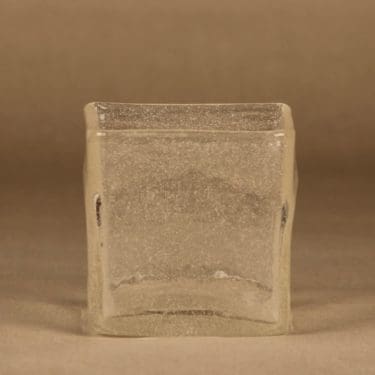 Nuutajärvi Iglu maljakko, kirkas, suunnittelija Oiva Toikka,