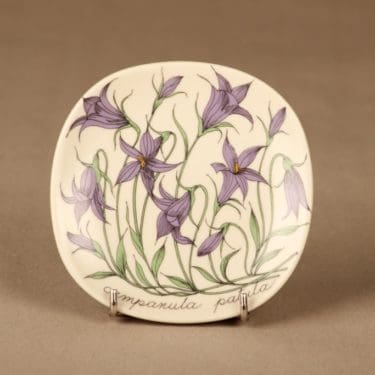 Arabia Botanica seinälautanen, Harakankello, suunnittelija Esteri Tomula, Harakankello, Campanula patula