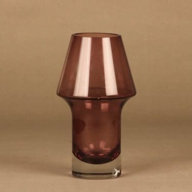 Riihimäen lasi Stromboli maljakko, lila, suunnittelija Aimo Okkolin,