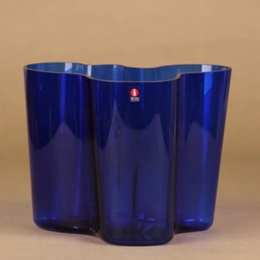 Iittala Aalto Collections maljakko, numeroitu, suunnittelija Alvar Aalto, numeroitu, signeerattu