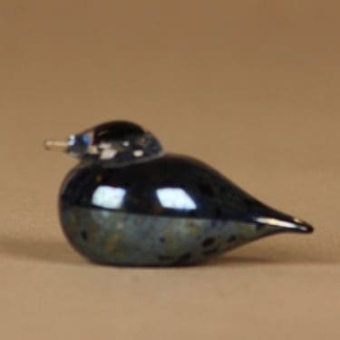 Nuutajärvi lintu , Pikku-Hippi, suunnittelija Oiva Toikka, Pikku-Hippi, signeerattu