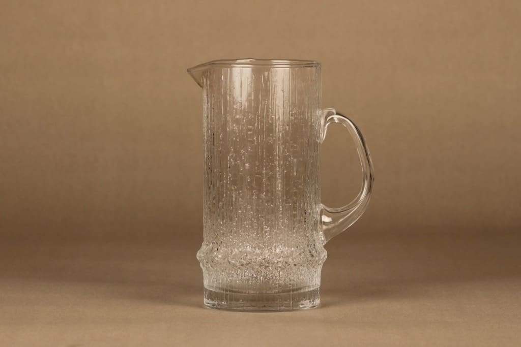 Iittala Niva kaadin, 1 l, suunnittelija Tapio Wirkkala, 1 l