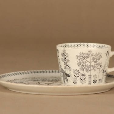Arabia Emilia coffee cup and plate, black/white designer Raija Uosikkinen