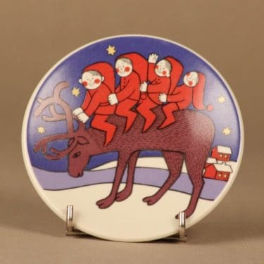 Arabia wall plate Christmas card designer Raija Uosikkinen