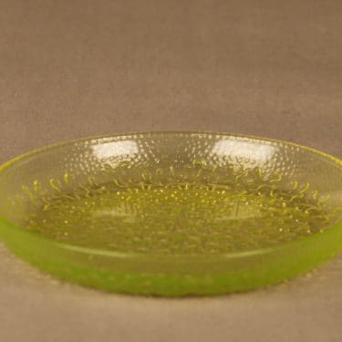 Riihimäen lasi Jesperi lautanen, 17 cm, suunnittelija Erkkitapio Siiroinen, 17 cm