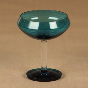 Riihimäen lasi Harlekiini jälkiruokamalja, jalallinen, suunnittelija Nanny Still, jalallinen