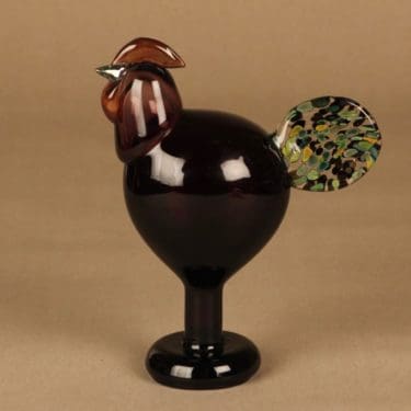 Nuutajärvi vuosilintu, Kukko, suunnittelija Oiva Toikka, Kukko, signeerattu