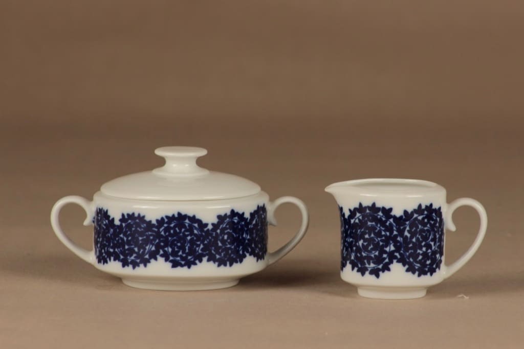 Arabia Asta sugar bowl and creamer designer Raija Uosikkinen