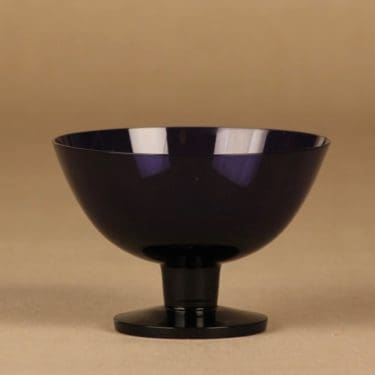 Nuutajärvi Juha dessert bowl, lilac designer Kaj Franck