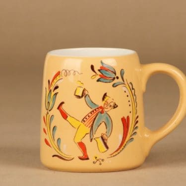 Arabia Kesti muki, käsinmaalattu, suunnittelija Svea Granlund, käsinmaalattu, 40 cl