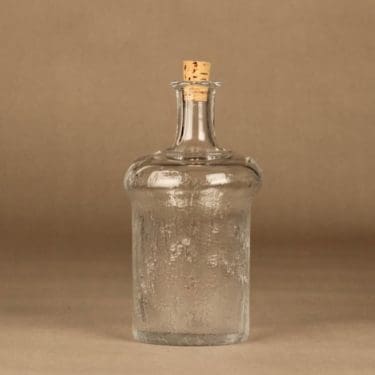 Iittala karahvi, kirkas, suunnittelija Timo Sarpaneva,