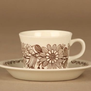 Arabia Elina kahvikuppi, ruskea, suunnittelija Esteri Tomula, kukka