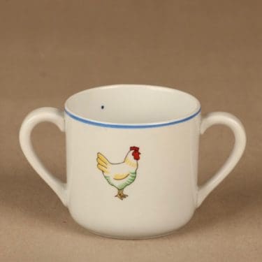 Arabia Kiltille tytölle muki, kaksikorvainen, suunnittelija , kaksikorvainen