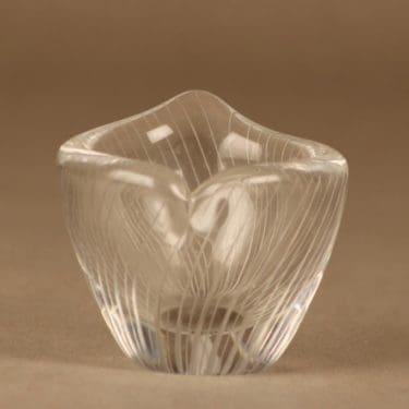 Iittala viivahiottu malja, signeerattu, suunnittelija Tapio Wirkkala, signeerattu