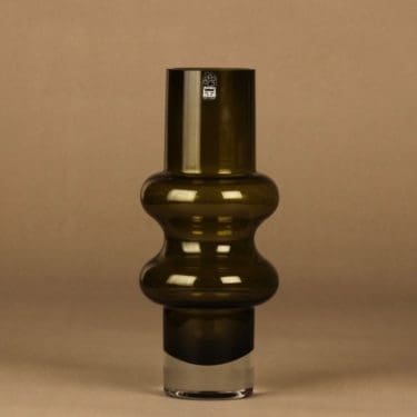 Riihimäen lasi Solmuke maljakko, vihreä, suunnittelija Tamara Aladin,