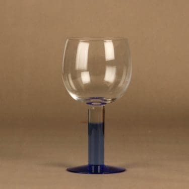 Iittala Mondo punaviinilasi, 50 cl, suunnittelija Kerttu Nurminen, 50 cl