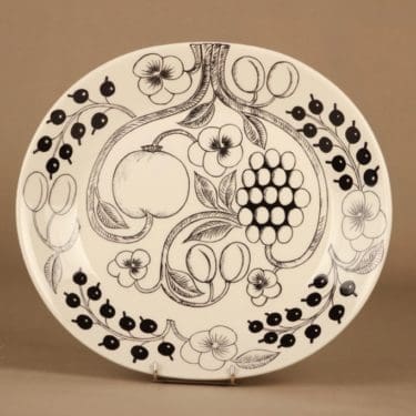 Arabia Paratiisi lautanen, mustavalkoinen, suunnittelija Birger Kaipiainen,