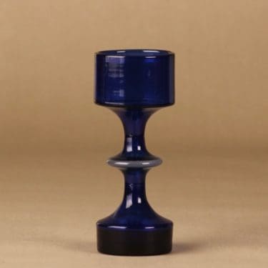 Nuutajärvi KF 245 vase, blue designer Kaj Franck