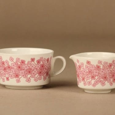 Arabia Leena sugar bowl and creamer designer Raija Uosikkinen