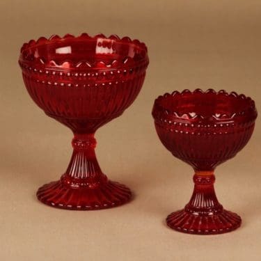Iittala Mariskooli red 2 pcs designer Vuokko Nurmesniemi