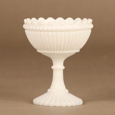 Nuutajärvi Mariskooli jälkiruokakulho, erikoistilaus, suunnittelija , erikoistilaus