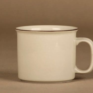 Arabia Fennica muki, raitakoriste, suunnittelija Richard Lindh, raitakoriste