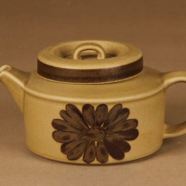 Arabia Tunturi teekaadin, teesiivilällä, suunnittelija Olga Osol, teesiivilällä, käsinmaalattu