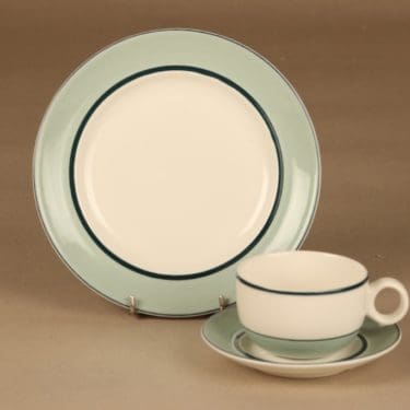 Arabia KR kahvikuppi ja lautaset (2), raitakoriste, suunnittelija , raitakoriste