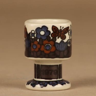 Arabia Kalevala egg cup 1979 designer Raija Uosikkinen