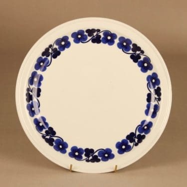 Arabia Aamu tarjoilulautanen, 29.5 cm, suunnittelija Esteri Tomula, 29.5 cm, serikuva, kukka