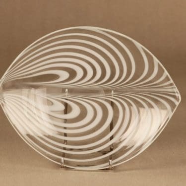 Kumela malja, kirkas, valkoinen, suunnittelija Maija Carlson,