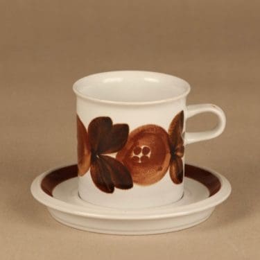 Arabia Rosmarin kaakaokuppi, käsinmaalattu, suunnittelija Ulla Procope, käsinmaalattu, signeerattu