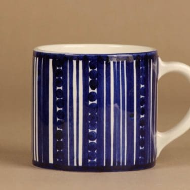 Arabia GO 1 haarikka, 0,75 l, suunnittelija Gunvor Olin-Grönqvist, 0,75 l, käsinmaalattu, signeerattu