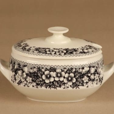 Arabia Talvikki sauce bowl with lid designer Raija Uosikkinen