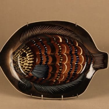 Arabia GOG lautanen, käsinmaalattu, suunnittelija Gunvor Olin-Grönqvist, käsinmaalattu, signeerattu