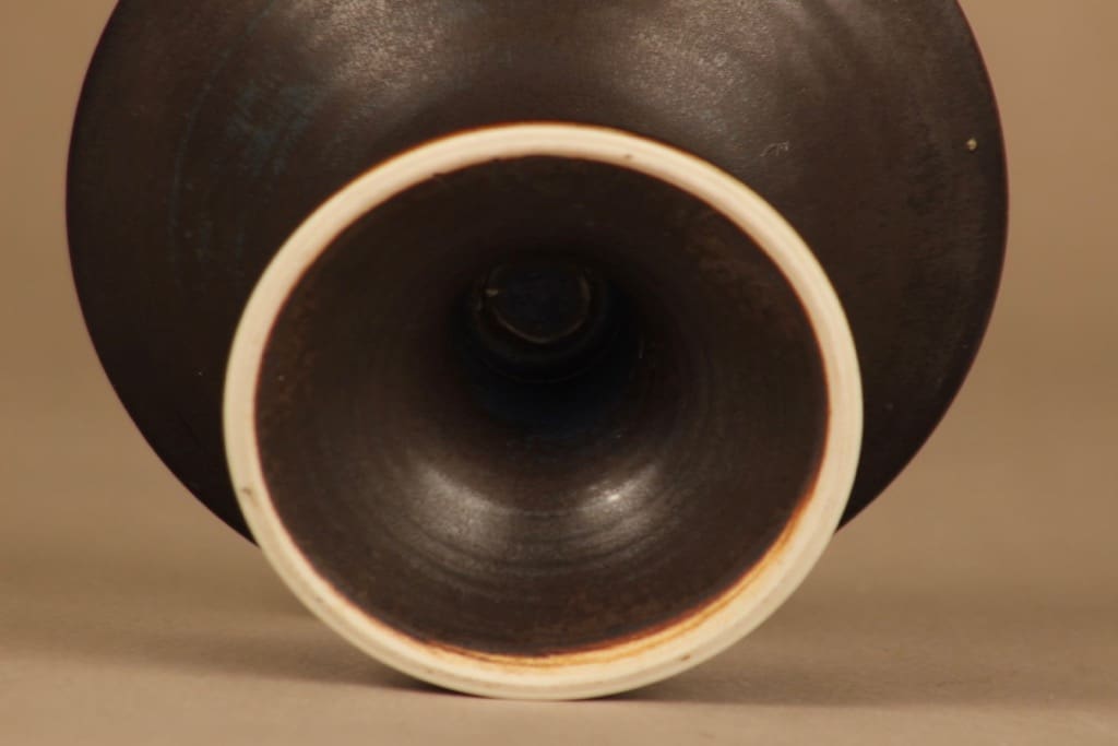 Arabia kynttilänjalka, käsinmaalattu, suunnittelija Anja Jaatinen-Winquist, käsinmaalattu, käsindreijattu kuva 3