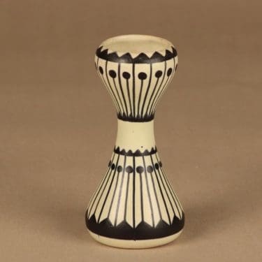 Kupittaan Savi maljakko, käsinmaalattu, suunnittelija Okki Laine, käsinmaalattu