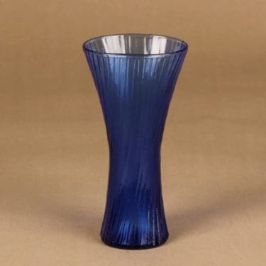 Iittala Vilja maljakko, sininen, suunnittelija Oiva Toikka,