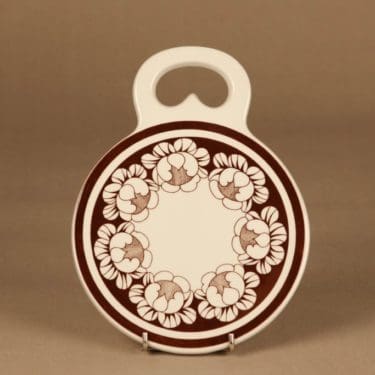 Arabia Katrilli talouslevy, ruskea, valkoinen, suunnittelija Esteri Tomula, serikuva, kukka