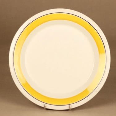 Arabia Faenza Keltaraita lautanen, 24.5 cm, suunnittelija Peter Winquist, 24.5 cm, raitakoriste