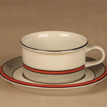 Arabia Aslak teekuppi, raitakoriste, suunnittelija Inkeri Leivo, raitakoriste