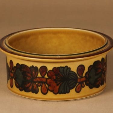 Arabia Otso bowl designer Raija Uosikkinen