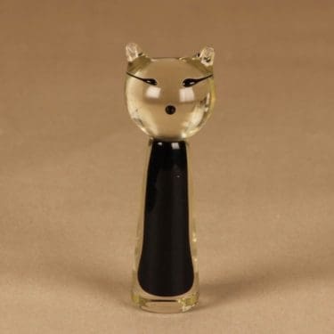 Kumela  4907 figuuri, Kissa, suunnittelija Armando Jacobino, Kissa, signeerattu