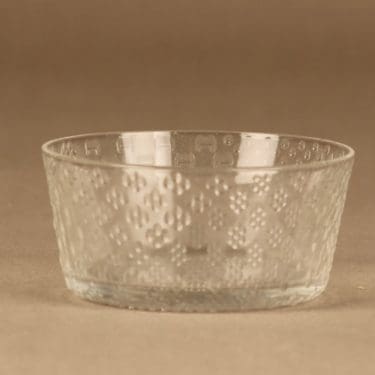 Nuutajärvi Tundra jälkiruokamalja, kirkas, suunnittelija Oiva Toikka,