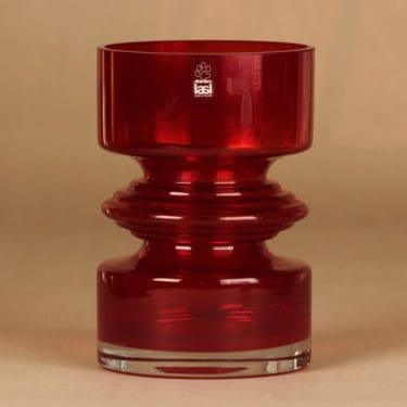 Riihimäen lasi Tiimalasi maljakko, punainen, suunnittelija Nanny Still,