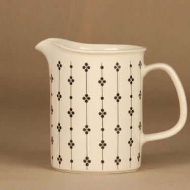 Arabia Kartano kaadin, 1 l, suunnittelija Esteri Tomula, 1 l