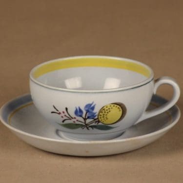 Arabia Windflower teekuppi, käsinmaalattu, suunnittelija Olga Osol, käsinmaalattu