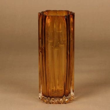 Humppila Mesiurut maljakko, signeerattu, suunnittelija Tauno Wirkkala, signeerattu