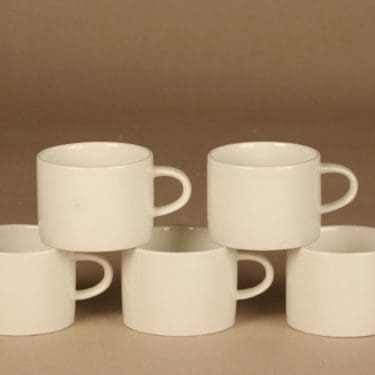 Arabia Eeva kahvikuppi, valkoinen, suunnittelija Birger Kaipiainen,